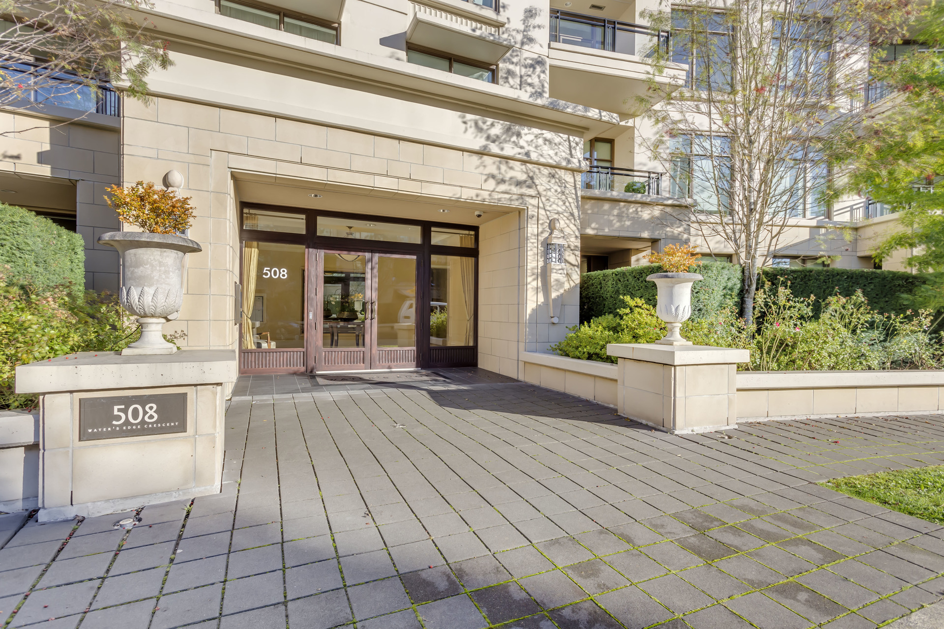 301 - 508 Waters Edge Crescent